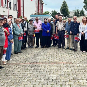 Trabzon Büyükşehir Belediye Başkanı Ahmet Metin GENÇ ile Kuruluşumuz Yıldızlı Huzurevi Yaşlı Bakım ve Rehabilitasyon Merkezine ziyaret - fotoğraf 6