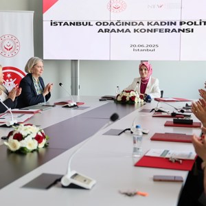 Bakanımız Göktaş, "İstanbul Odağında Kadın Politikaları Arama Konferansı"nda konuştu - fotoğraf 1