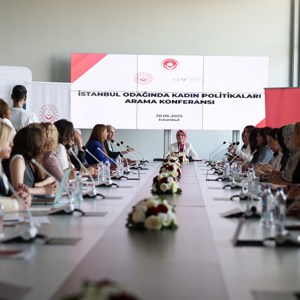 Bakanımız Göktaş, "İstanbul Odağında Kadın Politikaları Arama Konferansı"nda konuştu - fotoğraf 3