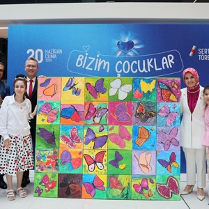Bakanımız Göktaş, Başakşehir'de "Bizim Çınarlar Yaşam Merkezi"nin açılışı ile Engelsiz Yaşam Merkezi'nde düzenlenen sergiye katıldı - fotoğraf 13
