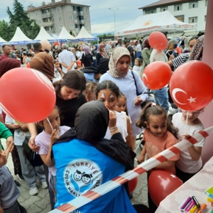 Vezirköprü’de Çocuklara Neşeli Şenlik   - fotoğraf 4