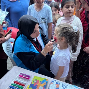 Vezirköprü’de Çocuklara Neşeli Şenlik   - fotoğraf 16