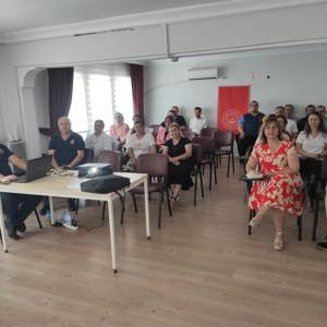 Keşan Sosyal Hizmet Merkezi Personeline Yangın Tatbikatı Gerçekleştirildi.  - fotoğraf 2