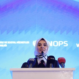 Bakanımız Göktaş, "Depremden Etkilenen Kadın ve Kız Çocuklarına Yönelik Şiddetle Mücadele Projesi" tanıtım programına katıldı - fotoğraf 5