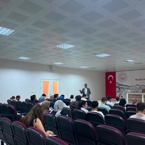 Geleceğe Sağlam Adımlar: Artuklu’da 26 Çiftimize Evlilik Öncesi Eğitimi Verildi - fotoğraf 2