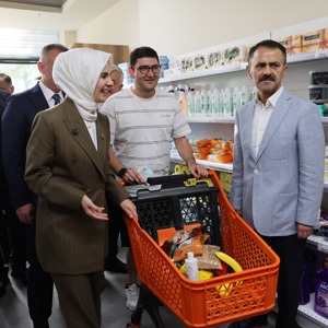 Bakanımız Göktaş, Kocaeli'de "Gonca Engelsiz Yaşam Merkezi" tanıtımında konuştu - fotoğraf 9