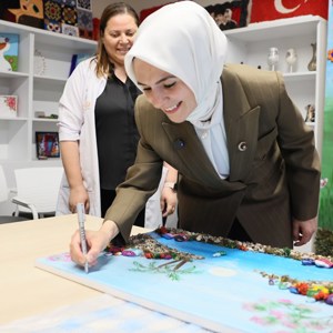 Bakanımız Göktaş, Kocaeli'de "Gonca Engelsiz Yaşam Merkezi" tanıtımında konuştu - fotoğraf 7
