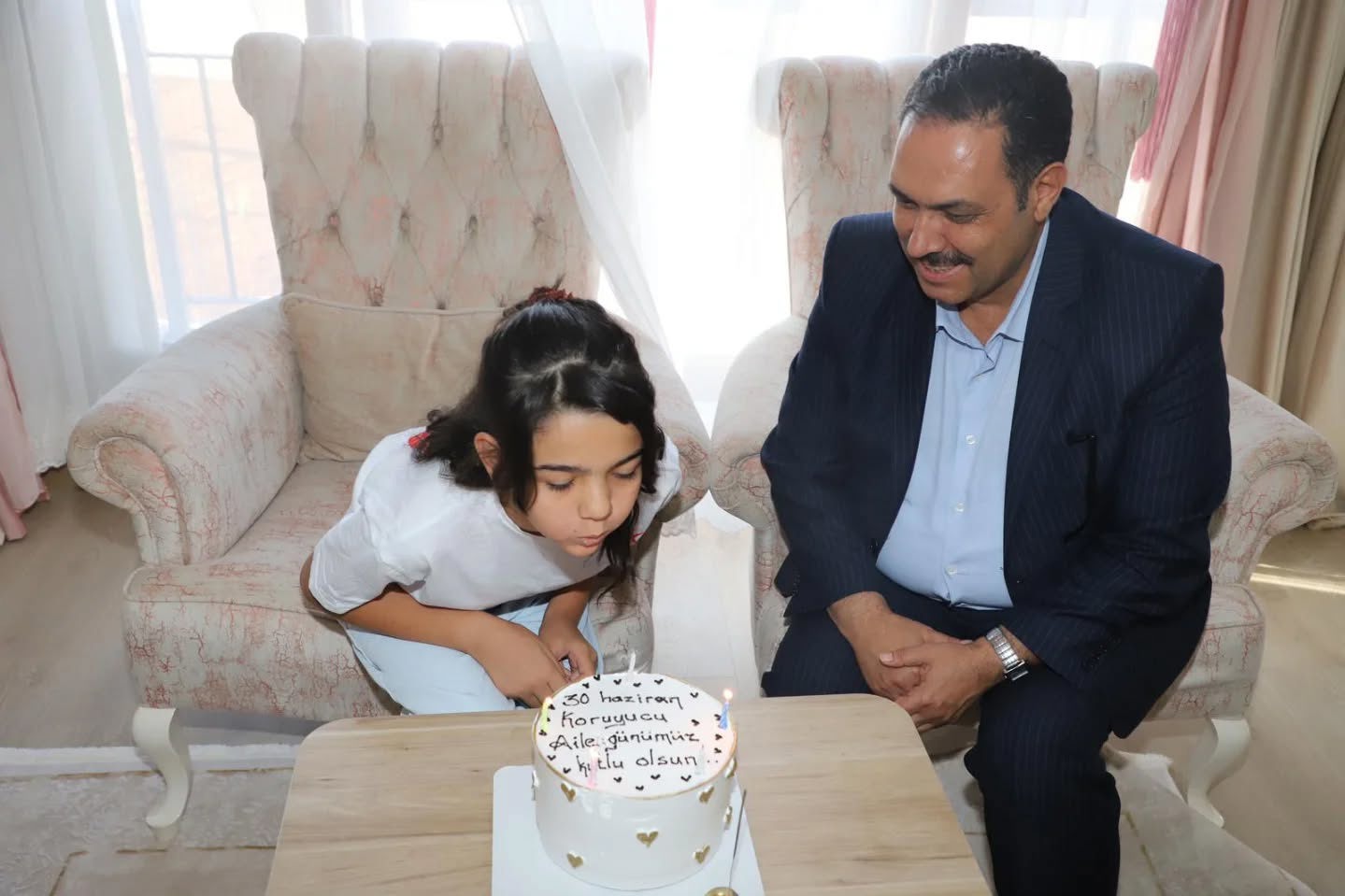 30 Haziran Koruyucu Aile Günü’nde Doğum Günü Olan Kıymetli Kızımızın Gününü Birlikte Kutladık - fotoğraf 1