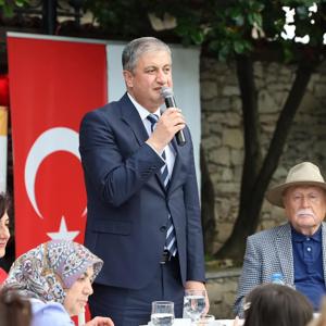 "Bir Aile, Bir Hayat Değiştirir" - fotoğraf 11