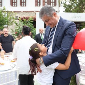 "Bir Aile, Bir Hayat Değiştirir" - fotoğraf 7