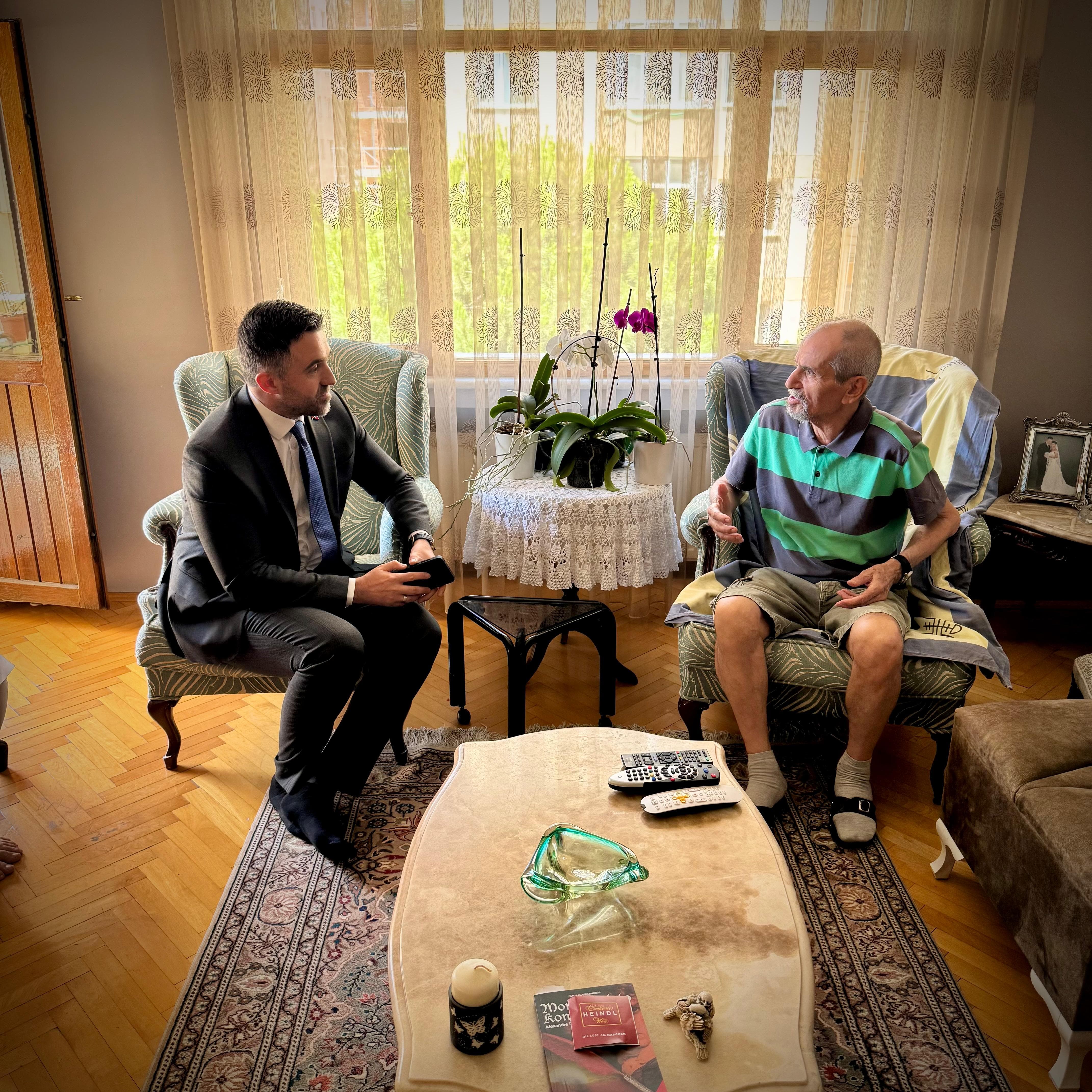 İl Müdürümüz Ömer TURAN, Hac Ziyaretini Gerçekleştiren Kıbrıs Muharip Gazimiz Sn. Celalettin YILMAZ 'ın Hanesine Ziyaret Gerçekleştirmiştir.