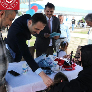 Sayın Bakanımız Mahinur Özdemir Göktaş, Koruyucu Aile Günü Dolayısıyla Koruyucu Aile Yanındaki Çocuklarımıza Birer Mektup Gönderdi. - fotoğraf 1