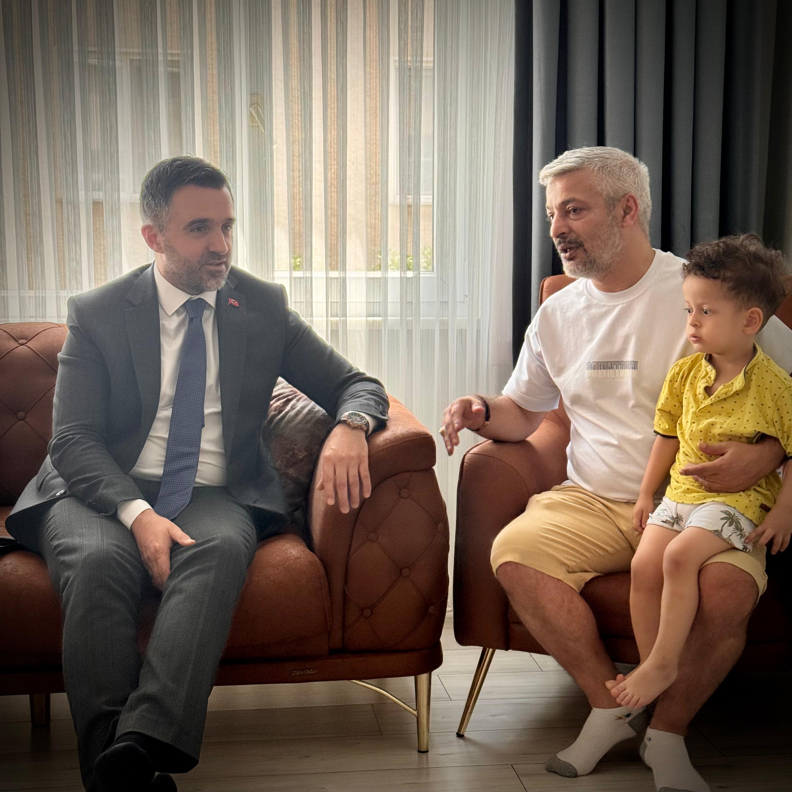 İl Müdürümüz Sn. Ömer TURAN, Tedavisi Devam Eden 15 Temmuz Gazimiz Yusuf AK 'ın Hanesine Ziyaret Gerçekleştirmiştir