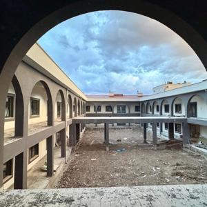 İl Müdürümüz Aydın Polat, Çocuk Kuruluş Müdürlüklerinde görev yapan idarecilerimizle birlikte yapımı devam eden Sosyal Hizmet Kampüsü’nün inşaat alanını yerinde inceledi. - fotoğraf 5