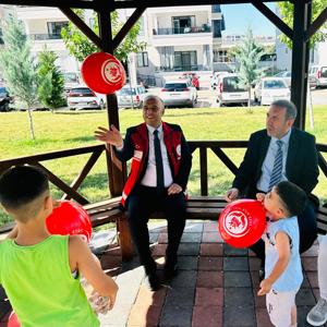 Bayram sevinci minik kalplerle buluştu! - fotoğraf 1