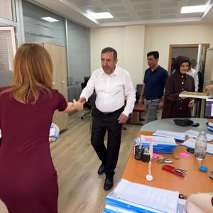 İl Müdürümüz Aydın POLAT, Bayram tatilinin ardından ilk iş gününde çalışma arkadaşlarımızla birlikte geleneksel bayramlaşmamızı gerçekleştirdi. - fotoğraf 19