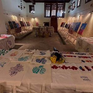 🎨 Çocuk Evleri Sitesi Müdürlüğümüz Tarafından El Sanatları ve Resim Sergimizin Açılışı Gerçekleştirildi.🌟✂️ - fotoğraf 13