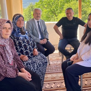 Aziz Şehitlerimizin Emanetleri Olan Başımızın Tacı Şehit Ailelerimize Hane Ziyaretleri Gerçekleştirdi - fotoğraf 3