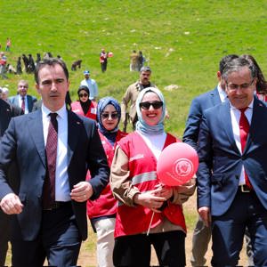 2025 Aile Yılı Kapsamında Bitlis’te “Hatıra Ormanı” Oluşturuldu - fotoğraf 7