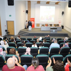 GÜVENLİ BAĞLANMA İLE GELECEĞE KÖPRÜ: 1. KADEME KORUYUCU AİLE EĞİTİMİ SERTİFİKA TÖRENİ - fotoğraf 3