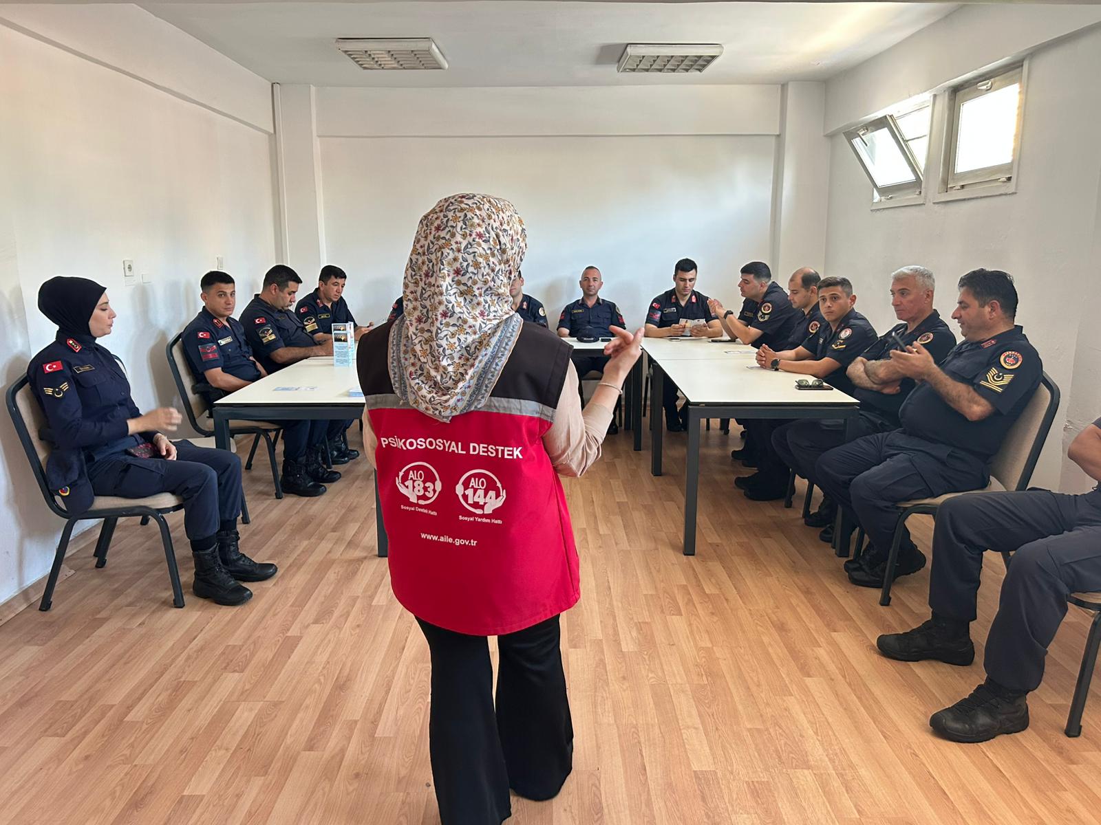 Türk Silahlı Kuvvetleri Personeline ve Vatani Görevini Yapan Er ve Erbaşlara Yönelik Eğitim Seminerlerimiz Devam Ediyor