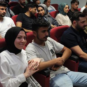Evlenecek Gençler Eğiitim Öncesi “Aile Olmak ve Aile Kalmak” Temalı Şiir Dinletisiyle Unutulmaz Anlar Yaşadı - fotoğraf 7