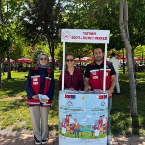 Koruyucu Aile Hizmeti Tanıtım Faaliyetleriyle Toplumla Buluşuyor - fotoğraf 3