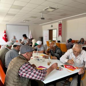 Hilmi-Hafize Evin Huzurevi Sakinleriyle Resim Etkinliği  - fotoğraf 10