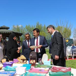 Engelliler Haftası’nda Anlamlı Buluşma: Ahlat Engelsiz Yaşam Merkezi’nde Etkinlikler Düzenlendi - fotoğraf 5