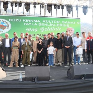ŞIRNAK’TA AİLE YILI COŞKUSU BEYTÜŞŞEBAP YAYLALARINA TAŞINDI - fotoğraf 1