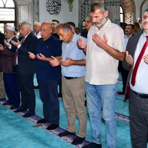 Şehitlerimiz İçin İskenderpaşa Camii’nde Mevlid-i Şerif Okutuldu - fotoğraf 4