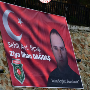 Başçavuş Ziya İlhan Dağdaş’ın Yomra Tepeköy Mahallesindeki Ailesini Ziyaret - fotoğraf 2