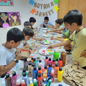 Yeteneklerini Keşfeden Minik Eller - fotoğraf 1