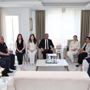 15 Temmuz Önemiyle Valimiz Mustafa Yavuzdan Anlamlı Ziyaret - fotoğraf 4