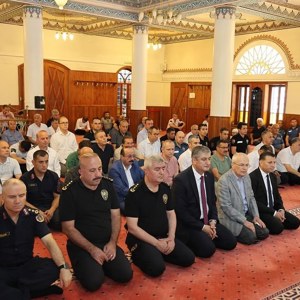 15 Temmuz'da Şehitlerimiz İçin Mevlid-i Şerif Programı Düzenlendi - fotoğraf 3