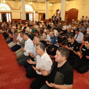 15 Temmuz'da Şehitlerimiz İçin Mevlid-i Şerif Programı Düzenlendi - fotoğraf 5