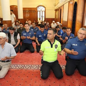 15 Temmuz'da Şehitlerimiz İçin Mevlid-i Şerif Programı Düzenlendi - fotoğraf 6