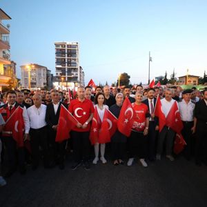 15 Temmuz’un 9. yılında, binlerce hemşehrimizle birlikte demokrasi nöbetindeydik. - fotoğraf 1