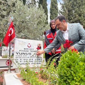 15 Temmuz Dolayısıyla Şehitliğimizi Ziyaret Ettik  - fotoğraf 3