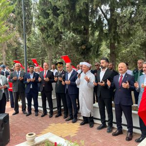 15 Temmuz Dolayısıyla Şehitliğimizi Ziyaret Ettik  - fotoğraf 1