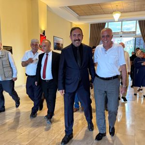 Diyarbakır Valiliğimiz tarafından 15 Temmuz Demokrasi ve Milli Birlik Günü dolayısıyla yemek organizasyonu düzenlendi. - fotoğraf 9