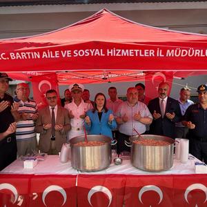 Muharrem Ayı Münasebetiyle Düzenlenen Aşure Programı - fotoğraf 1