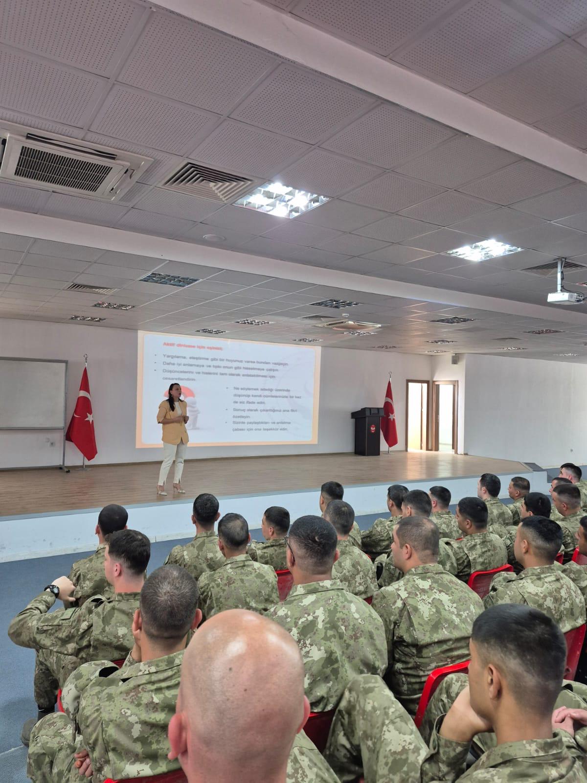 Askere Yönelik Bilgilendirme Çalışmaları