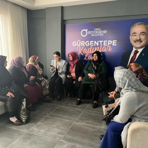Şiddet Önleme ve İzleme Merkezi Müdürlüğünün işbirliği ile “Anne Üniversitesi” eğitim programı kapsamında Kadına yönelik şiddetle Mücadele eğitimi verildi. - fotoğraf 4