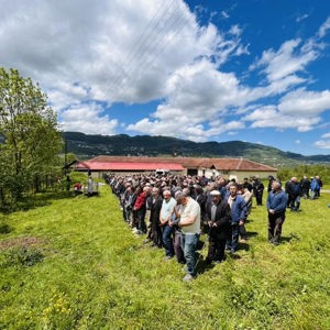 Kıbrıs Gazisi Temel Başbuğ, memleketi Aybastı ilçesi Küçükyaka Mahallesi’nde düzenlenen askeri törenle son yolculuğuna uğurlandı. - fotoğraf 2