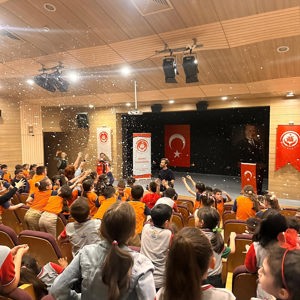 “Ailemiz En Büyük Hazinemiz, Servetimiz, Şükür Sebebimiz” konulu bir resim yarışması düzenlendi. - fotoğraf 2