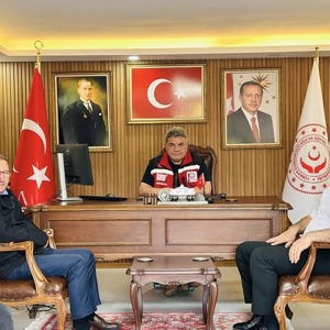 Ordu İmam Hatipliler Mezunları ve Mensupları Derneği ve Gençlik Kolları Başkanı İl Müdürümüz Harun Tan’a nezaket ziyaretinde bulundular. - fotoğraf 1