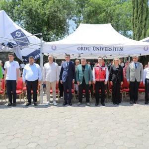 Aile Yılı kapsamında, Fatsa Kaymakamlığı uhdesinde; Fatsa Belediyesi, Fatsa SHM Müdürlüğü ve Fatsa MYO iş birliğiyle “Üniversite-Aile Buluşması” düzenlendi. - fotoğraf 1