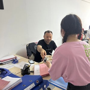Aşurenin Bereketi Paylaşıldı - fotoğraf 3