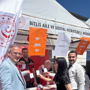2025 Aile Yılı Kapsamında Bitlis Gençlik Festivali’nde Anlamlı Buluşmalar - fotoğraf 4